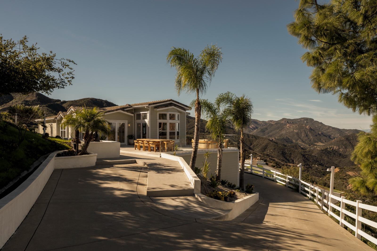 Thrive Malibu — Driveway / Arrival